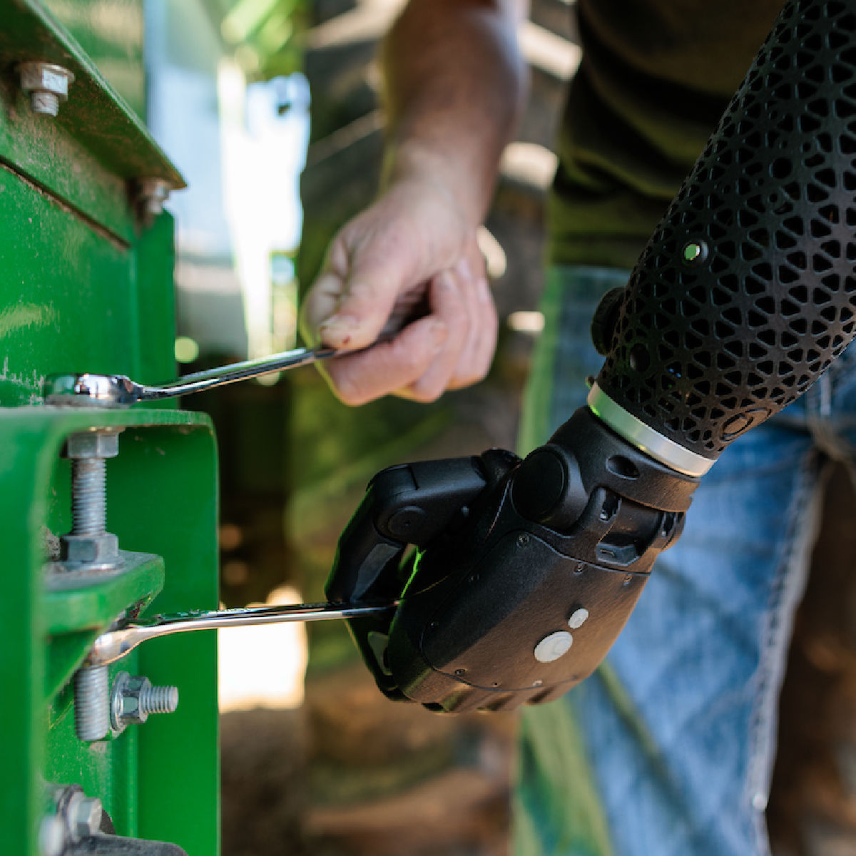 Hero RGD kavrama gücü yüksektir